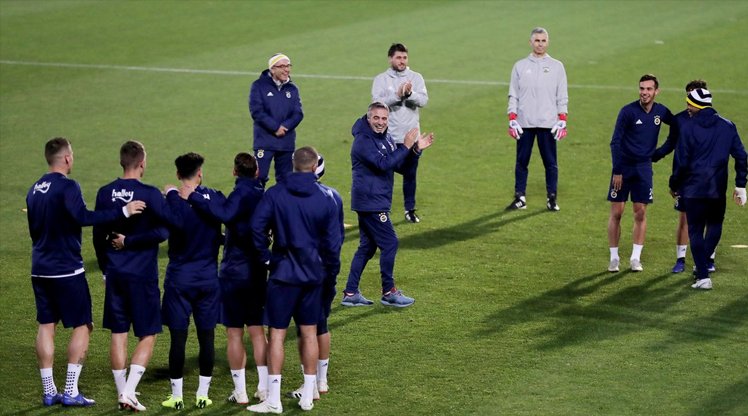 'Fenerbahçeli futbolcu ortadan kayboldu! Kayıp aranıyor