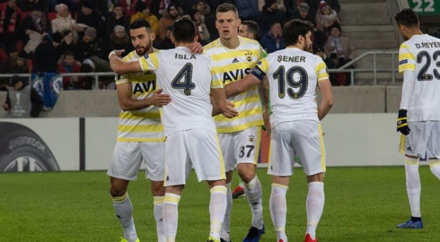 'Fenerbahçe'nin gençlerinden olay görüntü! Ne yaptılar?
