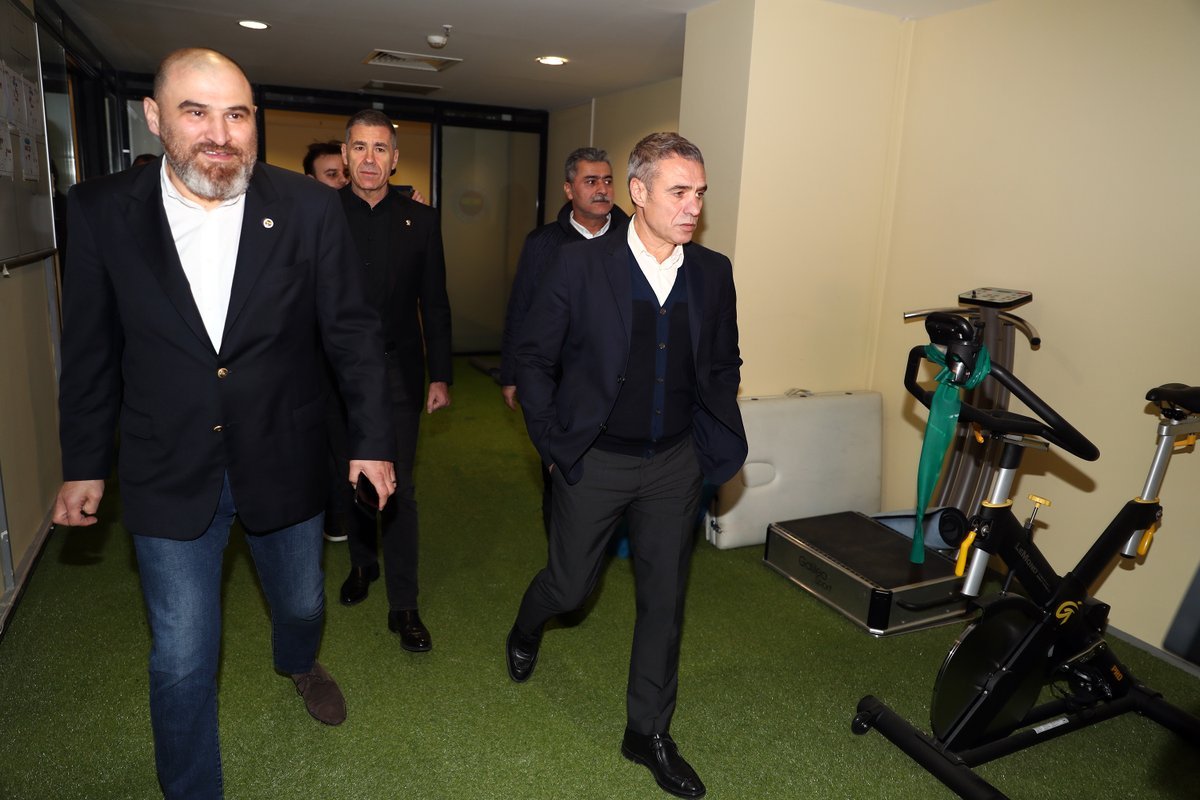 'Fenerbahçe'ye müjde! Transferde teklif yapıldı... Ersun Yanal ne diyecek?