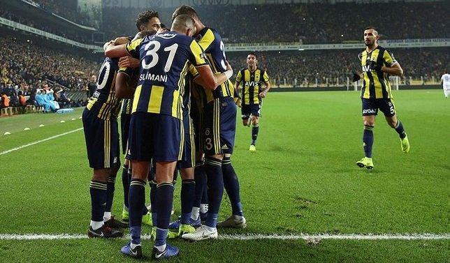 'Fenerbahçe'ye sürpriz transfer teklifi! İspanya'dan istiyorlar