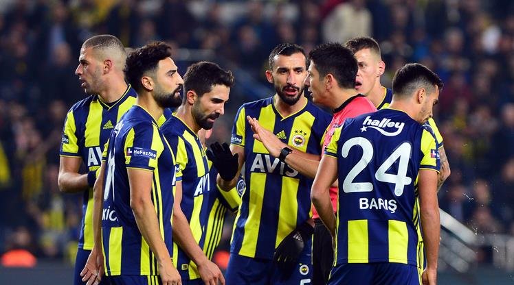 'Fenerbahçe'yi Akhisarspor maçında bekleyen tarihi tehlike