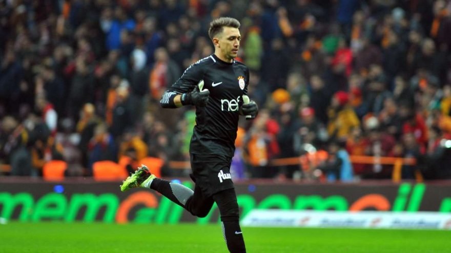 'Flaş iddia! Muslera'nın yerine gelecek kaleci belli oldu