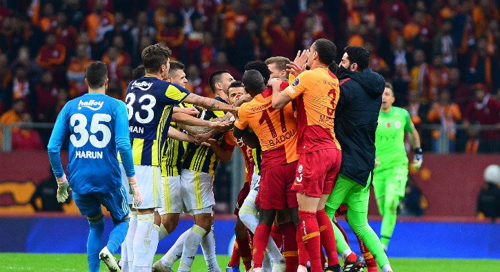 'Galatasaray, Fenerbahçe'ye fark attı! UEFA açıkladı...