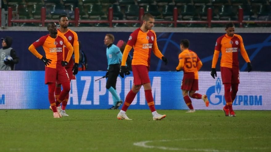 'Galatasaray'da deprem! Ocak ayında yolcular...