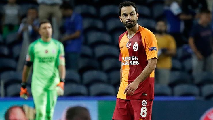 <h2>Galatasaray’da flaş Selçuk İnan kararı!</h2>