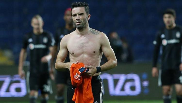 <h2>Gökhan Gönül</h2>