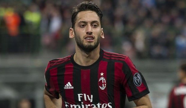 'Hakan Çalhanoğlu'ndan Galatasaray transferi açıklaması