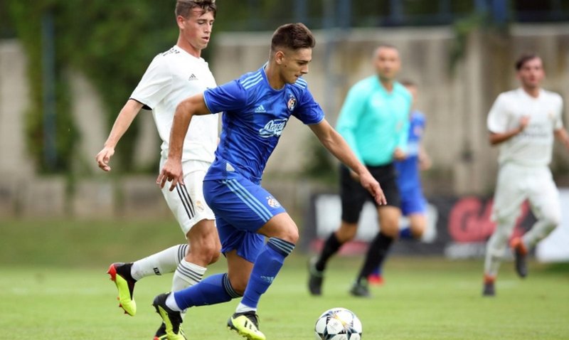 <h2>HIRVAT BASINI: DİNAMO ZAGREB 10-15 MİLYON EURO KAZANDIRACAK HASIC’I BEDAVAYA KAPTIRDI</h2>