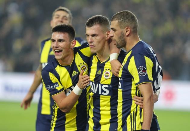 'İşte Fenerbahçe'nin kurtuluş reçetesi! Transferdeki isimler belli oldu