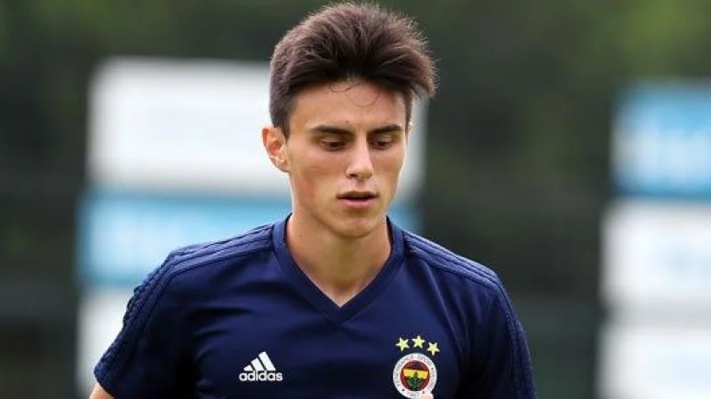 <h2>KOEMAN, ELJİF ELMAS VE SLİMANİ İLE GÖRÜŞTÜ</h2>