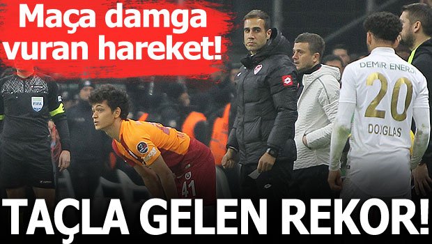 'Maça damga vuran hareket! Herkesin konuştuğu an