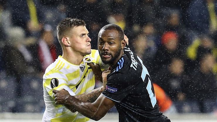 <h2>Martin Skrtel: Gruptan çıkmayı garantilediğimiz için mutluyuz</h2>