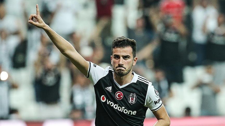 <h2>Oğuzhan Özyakup’tan Fenerbahçe’ye sürpriz mesaj</h2>