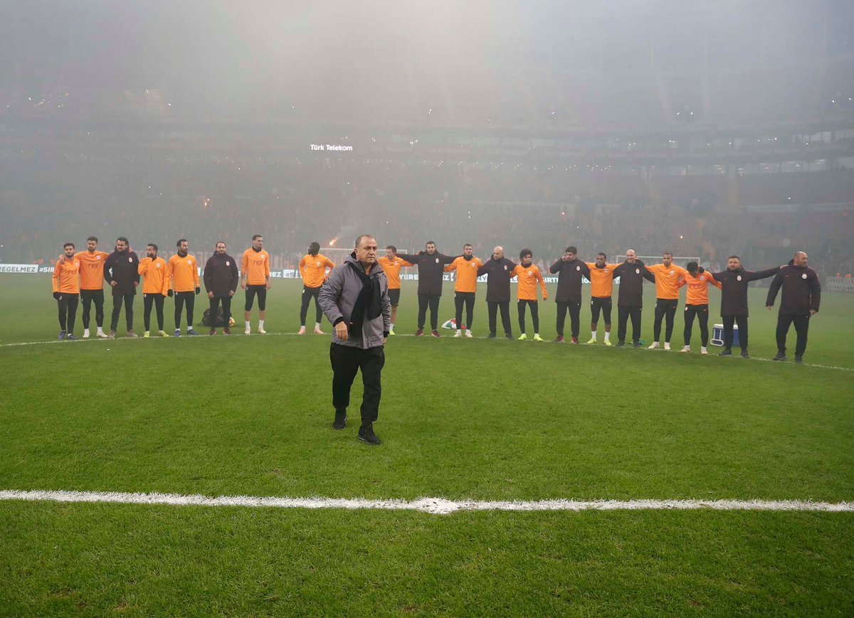 <h2>’Oynadığınız yerin farkına varın’</h2>