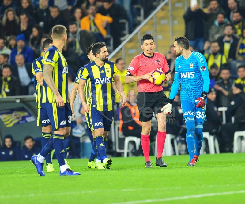 <h2>PENALTI TEKRAR EDİLMELİYDİ</h2>