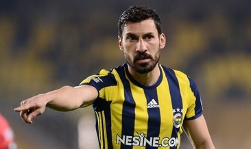 <h2>ŞENER ÖZBAYRAKLI</h2>