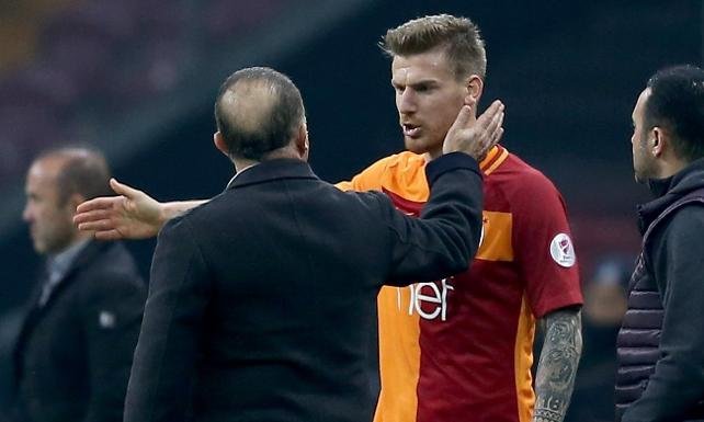 'Serdar Aziz'in menajeri resmen açıkladı! 