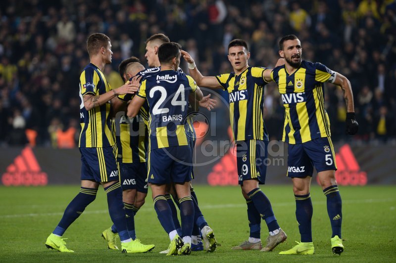 'Slimani çıldırttı! Koeman ve Mehmet Ekici... 