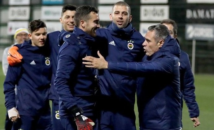 'Slimani, Ersun Yanal'ın elinden kurtulamadı