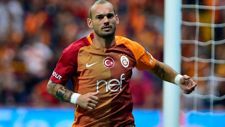 <h2>Snejider - İnter - 7.50 milyon euro</h2>