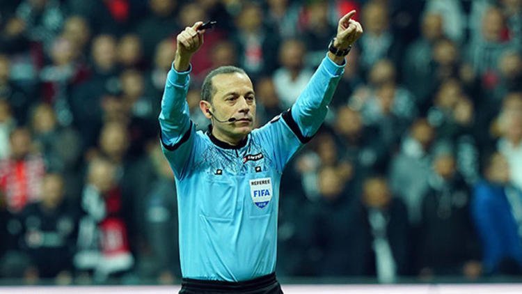 'Ve işte Cüneyt Çakır'ın derbi raporu