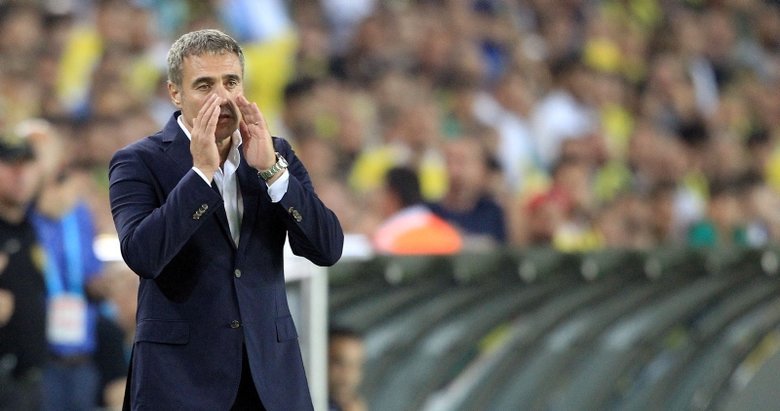 <h2>Yanal’ın özel isteğiyle kadroda  </h2>