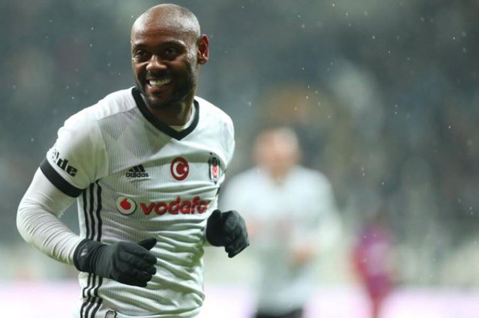<h2>39 YAŞINA KADAR OYNAR</h2>