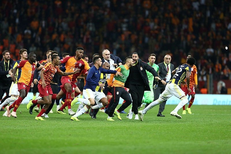 ' Fenerbahçe ve Galatasaray'ın peşinde olduğu futbolcu