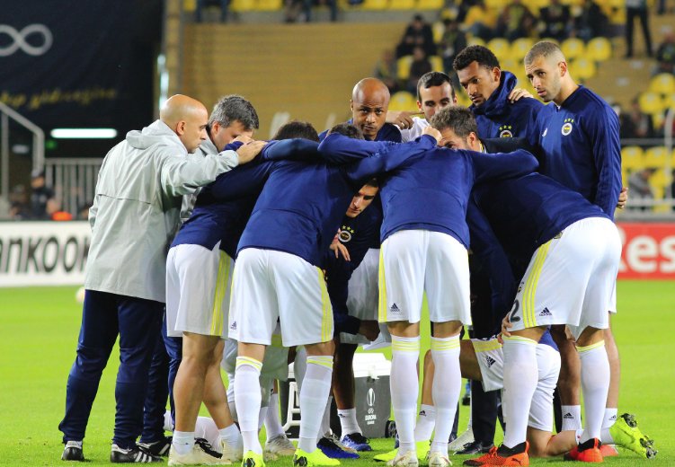 ' Fenerbahçe'nin yeni 10 numarası İstanbul'a geldi