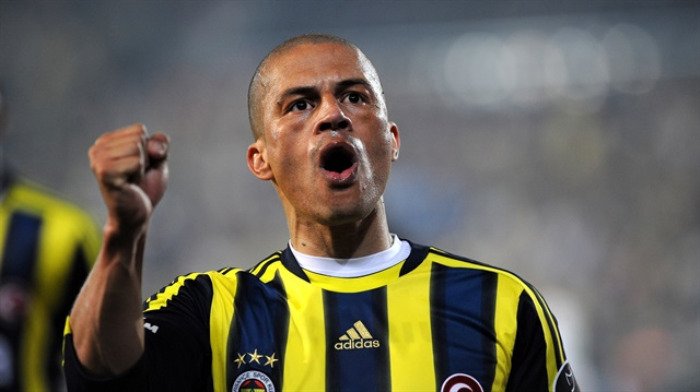 'Alex de Souza, Fenerbahçe'nin transferi için devreye girdi! Comolli ne dedi?