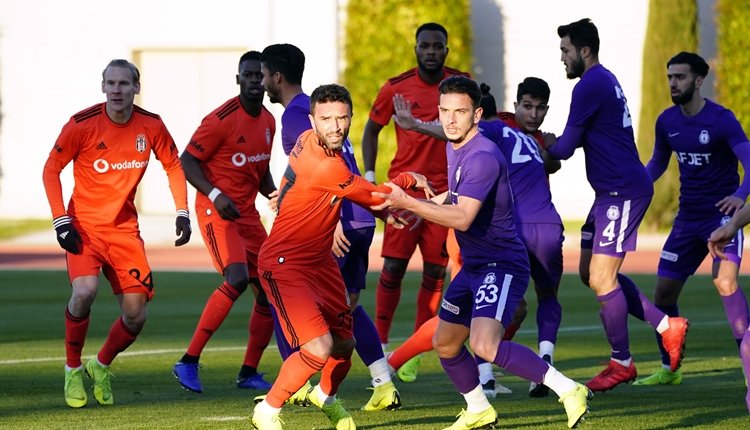 'Beşiktaş hazırlık maçında gol yağdırdı! Larin sevinci