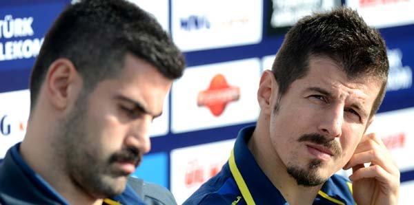'Emre Belözoğlu, Volkan Demirel'i böyle açıkladı! 