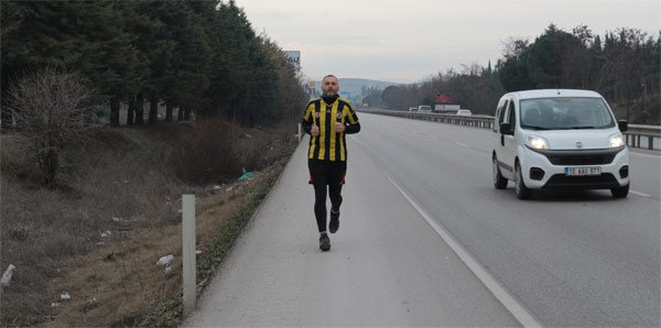 <h2>Fenerbahçe için İzmir’den İstanbul’a 17 günde koşacağım </h2>