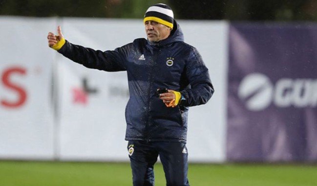 'Fenerbahçe milli futbolcuyla anlaştı! Son söz Ersun Yanal'da