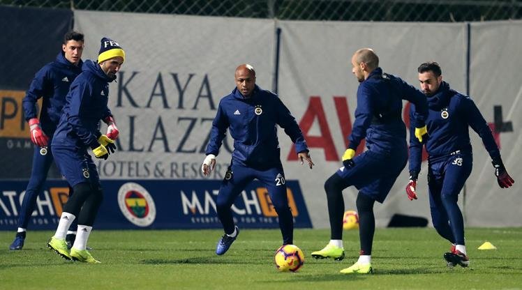 'Fenerbahçe'de ayrılık! 5 milyon euroya satıldı