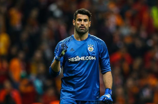 <h2>Fenerbahçe’de dikkat çeken detay! Volkan Demirel...</h2>