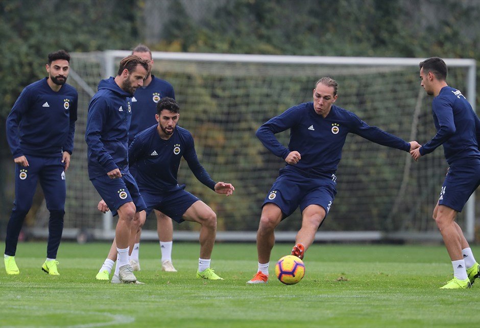 <h2>FENERBAHÇE’DE ENDİŞE HAKİM</h2>