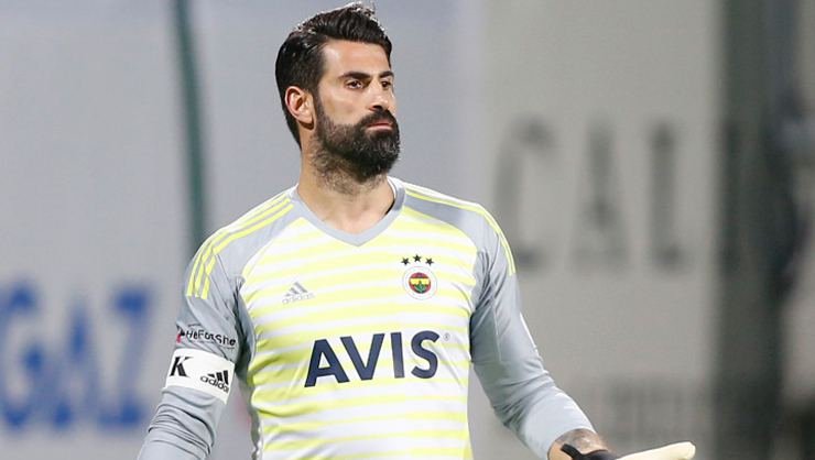 'Fenerbahçe'de Volkan Demirel'e piyango!
