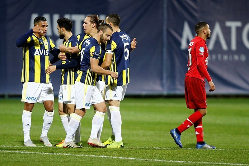 'Fenerbahçe'den ortaya sahaya çok sürpriz transfer