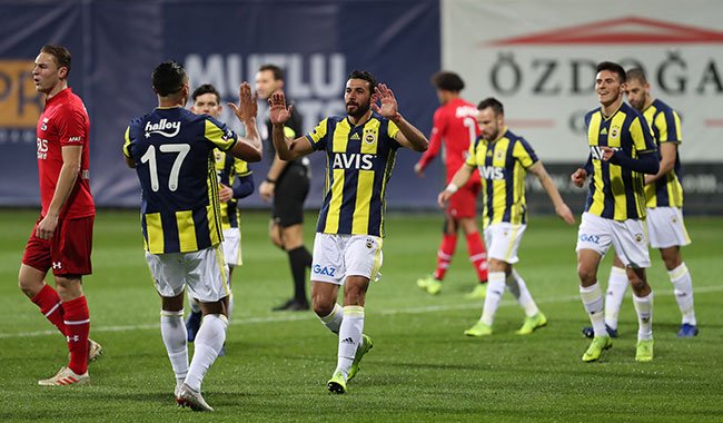 'Fenerbahçe'den transfer taarruzu! İşte listedeki 4 isim