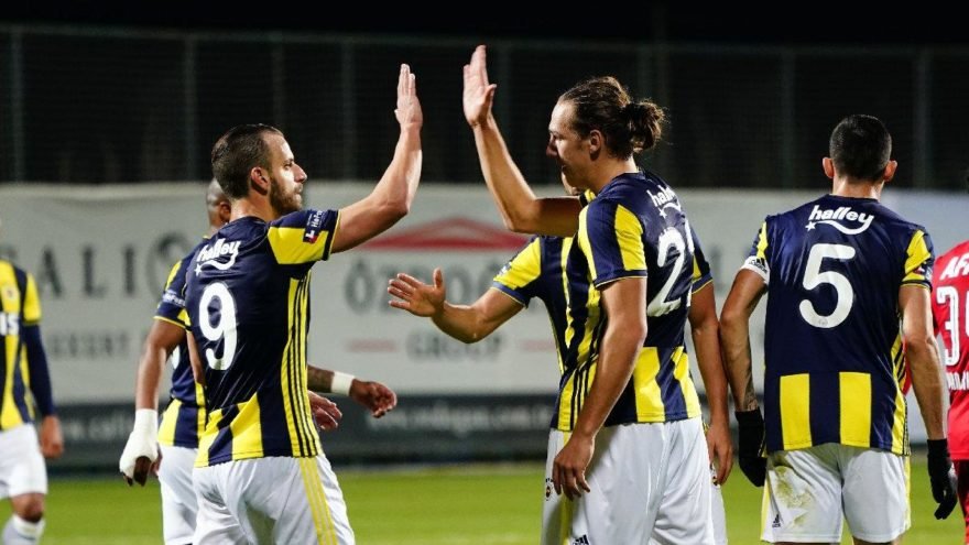 'Fenerbahçe'den transferde çifte bomba geliyor