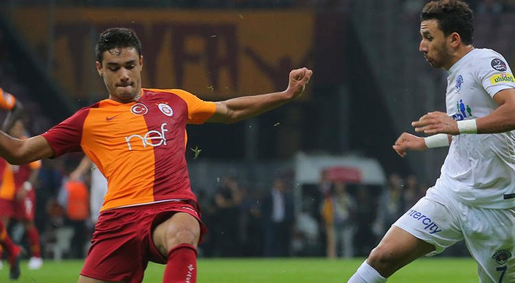 Galatasaray transferde büyük oynuyor! Ozan Kabak gitti, 3 isim geliyor