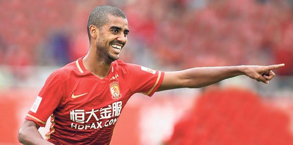 <h2>Galatasaray’da 2019’un ilk imzası... 3 milyon euroya imzalıyor</h2>