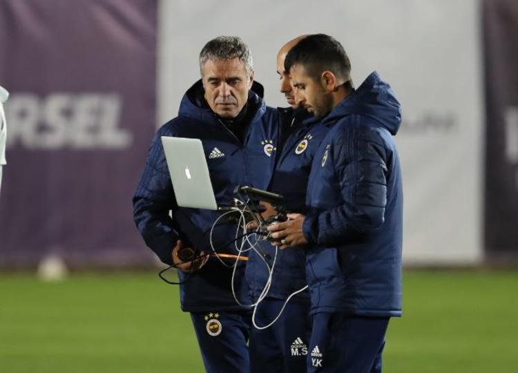 'Görenler şaşkına döndü... Ersun Yanal bakın ne yaptı?