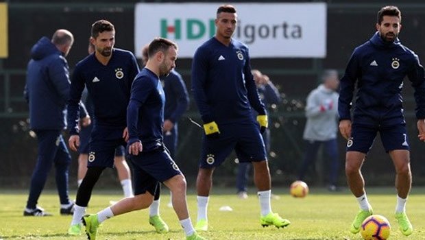 'İşte Fenerbahçe'nin Bursaspor maçı 11'i