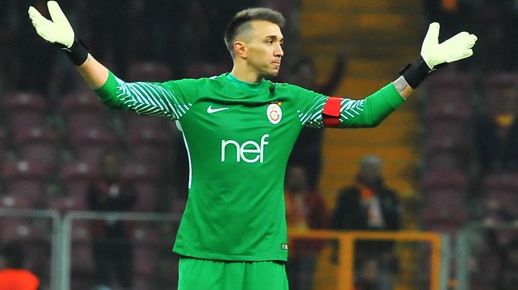 <h2>Muslera</h2>