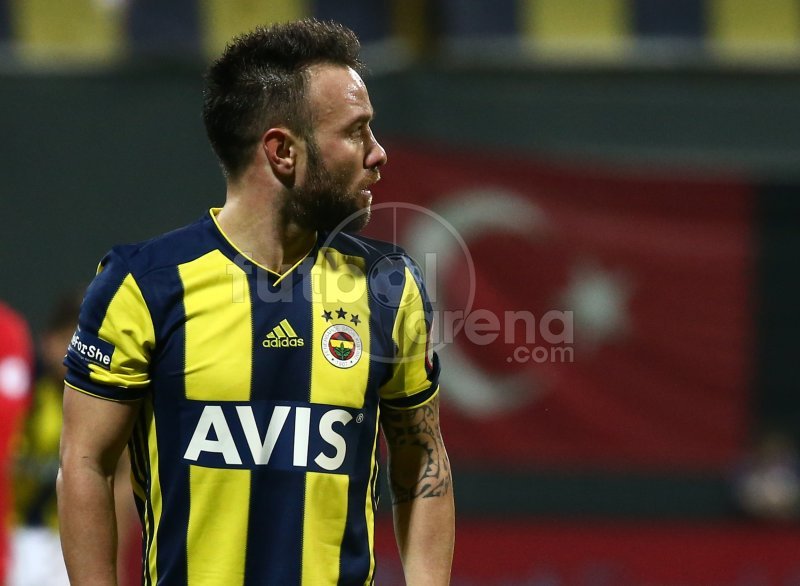 'Valbuena'dan Ersun Yanal'a şok tepki! Oyundan çıktıktan sonra...