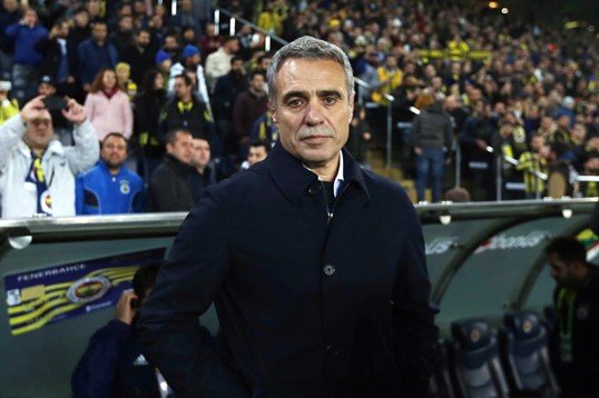 'Ersun Yanal'ın radarına girmişti! İşte Fener'in yeni forveti
