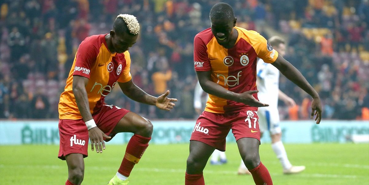 'Galatasaray'dan Fenerbahçe ve Beşiktaş'a tarihi fark! 400 milyon...