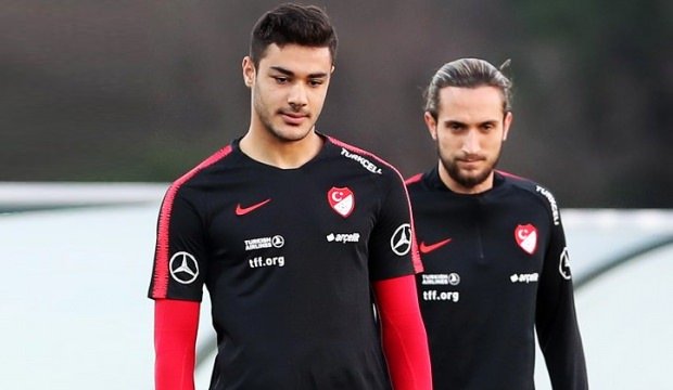 'Şenol Güneş'e Ozan Kabak tepkisi! Sosyal medyayı sallayan paylaşım
